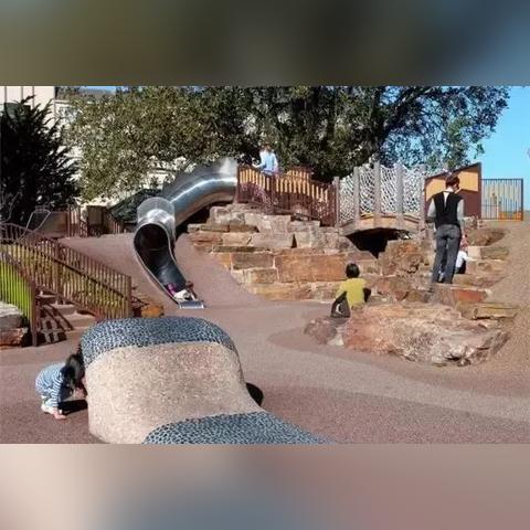 《探索无限：Playground新工作室开放世界冒险大作》