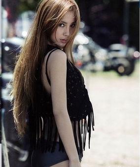 第一后裔泳装皮肤曝光,女角性感曲线你能把持住?-直播揭秘 第一后裔泳装皮肤曝光,女角性感曲线你能把持住?-直播揭秘