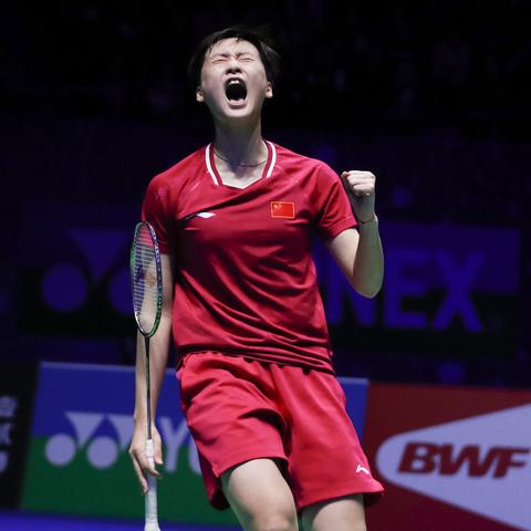 《黑暗之魂3》荣登英国游戏销量榜首，开局即巅峰！