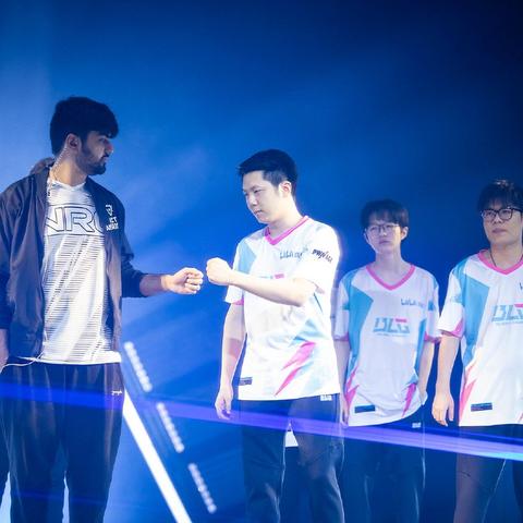 《无畏契约》12月17日皮肤排行:盘点热门皮肤排名揭晓 《无畏契约》12月17日皮肤排行:盘点热门皮肤排名揭晓