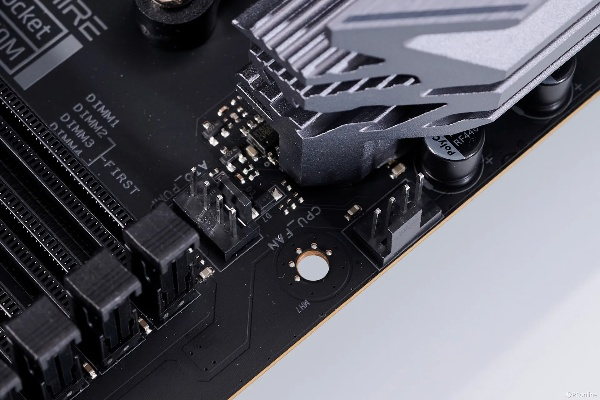 蓝宝石氮动B850M WIFI主板,15相供电,锐龙9000佳配? 蓝宝石氮动B850M WIFI主板,15相供电,锐龙9000佳配?