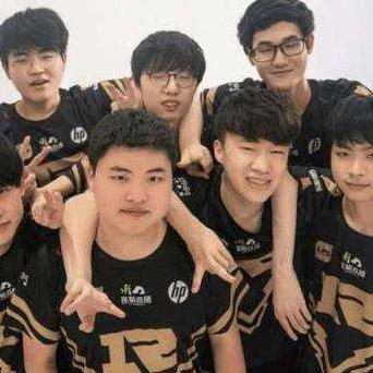 《光环:无限》职业选手怒喷更新,罚款风波引热议 《光环:无限》职业选手怒喷更新,罚款风波引热议