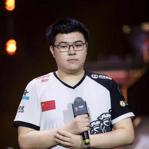 《Apex》开发者反击:调侃“凉凉”的玩家,你OUT了! 《Apex》开发者反击:调侃“凉凉”的玩家,你OUT了!