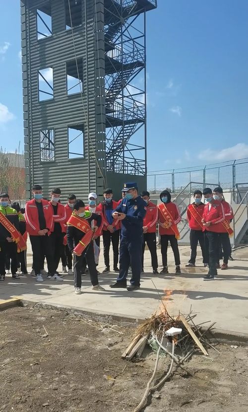 《三角洲行动》深度解析：干员实战体验全揭秘