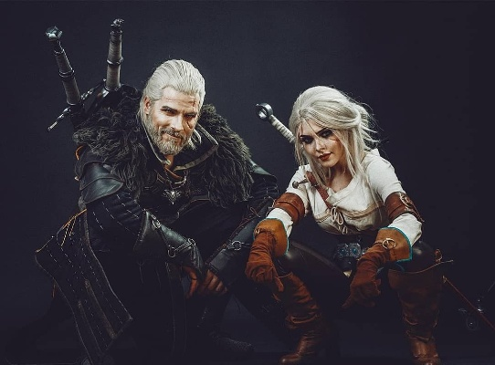 《巫师萌娃记:杰洛特育儿日常,小希里萌态百出》 《巫师萌娃记:杰洛特育儿日常,小希里萌态百出》