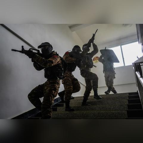 《狙击精英4》全收集品位置揭秘!独家视频攻略速查 《狙击精英4》全收集品位置揭秘!独家视频攻略速查