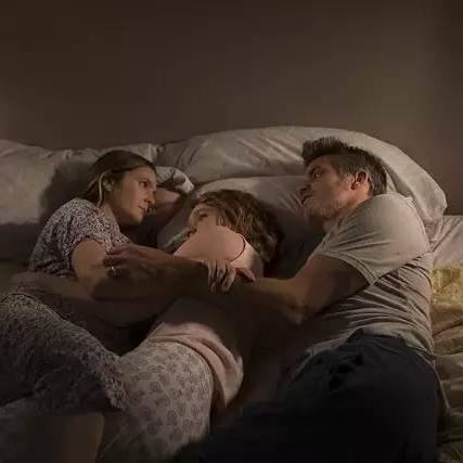 《乔尔英勇救艾比:顽皮狗官方发布游戏精彩片段》 《乔尔英勇救艾比:顽皮狗官方发布游戏精彩片段》