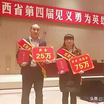 《英雄连2》预定奖励抢先看!独家截图曝光 《英雄连2》预定奖励抢先看!独家截图曝光