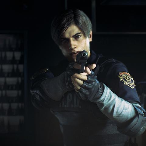 《生化危机》里昂COS神还原:还原度爆表的经典再现 《生化危机》里昂COS神还原:还原度爆表的经典再现