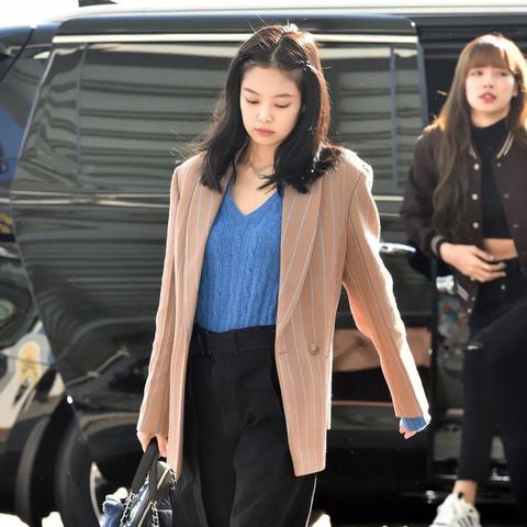 《彩虹六号》新图赏:韩国时尚摩天塔,高空战术对决! 《彩虹六号》新图赏:韩国时尚摩天塔,高空战术对决!