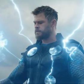 《怪物猎人：世界》蓄力斧变形秘技，岛国手工帝独家揭秘！