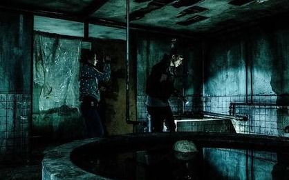 《恐怖病毒》青睐之光版：复古手柄重温经典惊悚之旅