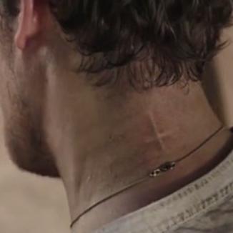 《恶灵附身》惊悚演示：电锯穿胸，恐怖体验来袭