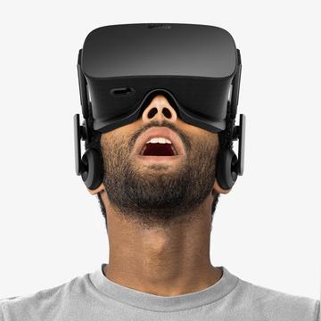 VR畅游《侠盗猎车5》:Oculus Rift带你体验极致沉浸! VR畅游《侠盗猎车5》:Oculus Rift带你体验极致沉浸!