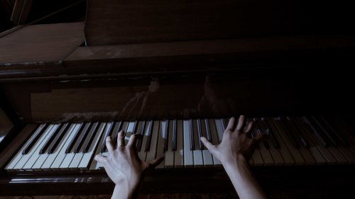 《银链》8月6日全新上线!独家揭秘游戏亮点! 《银链》8月6日全新上线!独家揭秘游戏亮点!