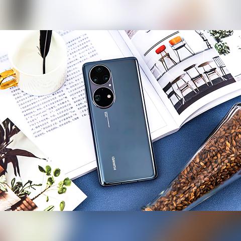 小米SU7 Ultra,女性用户福音,防晒隔热、化妆镜咋升级的? 小米SU7 Ultra,女性用户福音,防晒隔热、化妆镜咋升级的?