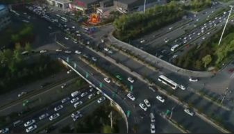 多洛可小镇无人机探秘:独家航拍大揭秘! 多洛可小镇无人机探秘:独家航拍大揭秘!