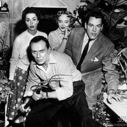 《使命召唤9》外星武器狂虐僵尸,体验前所未有的战斗快感 《使命召唤9》外星武器狂虐僵尸,体验前所未有的战斗快感