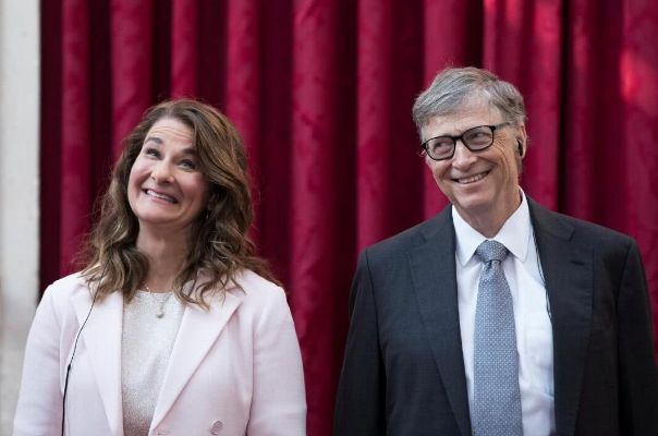 比尔盖茨坦言离婚是最遗憾的错误,离婚后成空巢老人的他该何去何从? 比尔盖茨坦言离婚是最遗憾的错误,离婚后成空巢老人的他该何去何从?