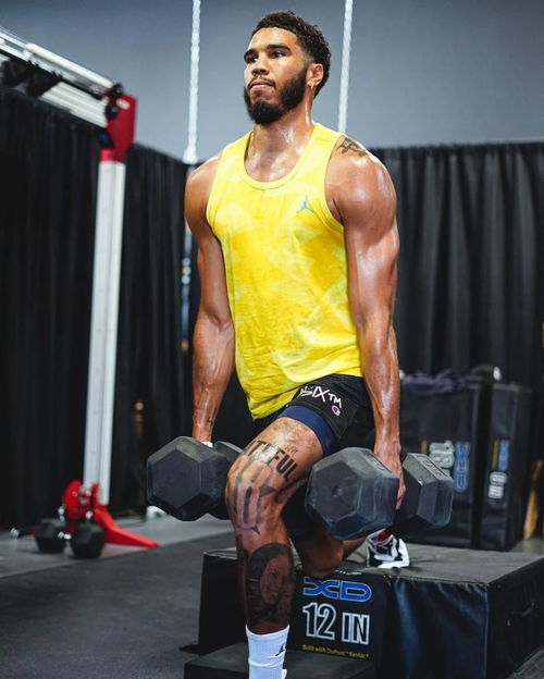 艾尔登法环:袭击者霸体猛男,一击平地起高楼 艾尔登法环:袭击者霸体猛男,一击平地起高楼