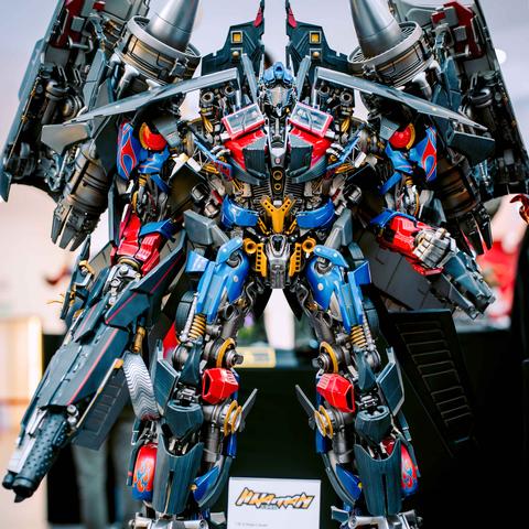 《生化奇兵》大老爹手办:镇宅神器,收藏必备! 《生化奇兵》大老爹手办:镇宅神器,收藏必备!