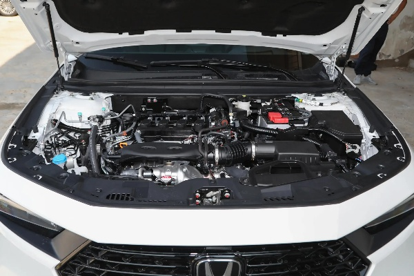 2025款本田雅阁上市,17.98万起,燃油动力能是游戏玩家新选择? 2025款本田雅阁上市,17.98万起,燃油动力能是游戏玩家新选择?