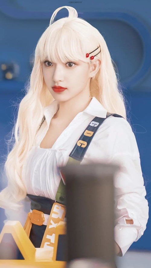 法国审美永恒赞!33号远征队萌妹魅力十足 法国审美永恒赞!33号远征队萌妹魅力十足