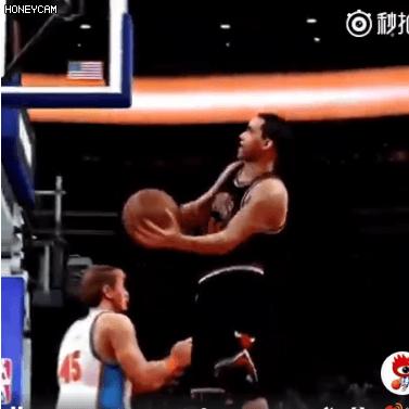 《NBA2K17》过人技巧大揭秘:轻松晃倒对手攻略 《NBA2K17》过人技巧大揭秘:轻松晃倒对手攻略