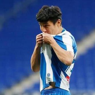 FIFA17防守秘籍:高效站位与策略全解析 FIFA17防守秘籍:高效站位与策略全解析