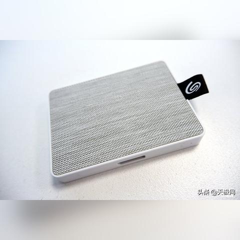 PS5 Pro与Slim:揭秘性能与性价比的抉择 PS5 Pro与Slim:揭秘性能与性价比的抉择