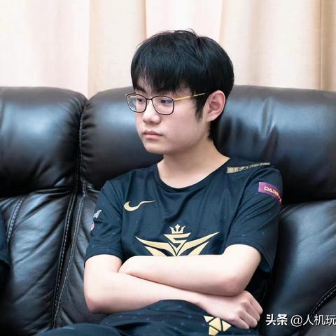 《炉石传说》刺刃DK卡组代码分享:实战解析,胜率飙升! 《炉石传说》刺刃DK卡组代码分享:实战解析,胜率飙升!