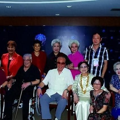 《英雄传说：创之轨迹》深度玩法揭秘，探索轨迹新篇章