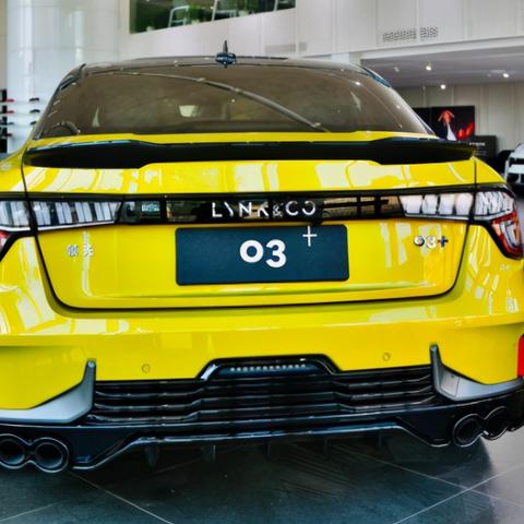 《全面坦克战略官》评测：小众受众独享，创新玩法突破边界