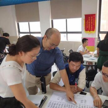 《第五人格》x Ib联动来袭!独家揭秘! 《第五人格》x Ib联动来袭!独家揭秘!