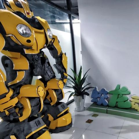 忠实原作，双刃剑下的经典重生：重制版8分解析