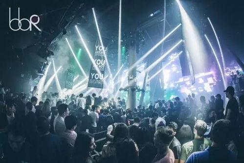 音浪狂潮，不晃恐遭撞击，体验《黑色未来88》极致音效