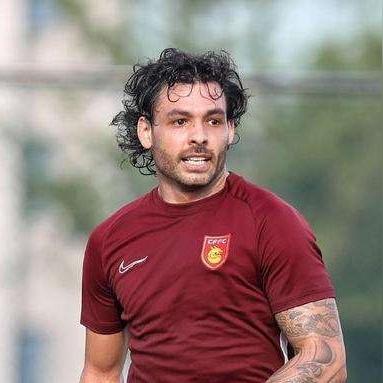 诚意升级见证《FIFA13》试玩版飞跃革新 诚意升级见证《FIFA13》试玩版飞跃革新