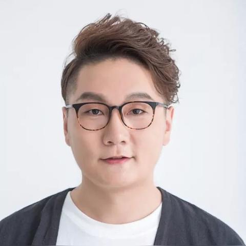 剑侠风云巅峰对决：郭大侠VS明日侠，谁才是江湖传奇？