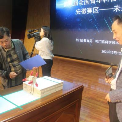 废弃基地惊悚逃亡,揭秘月球任务新篇章 废弃基地惊悚逃亡,揭秘月球任务新篇章