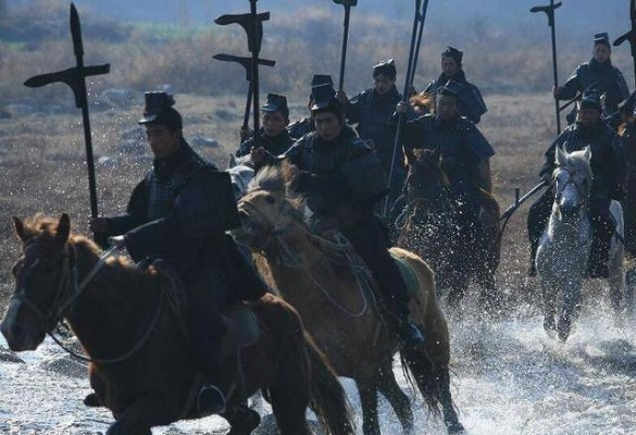 国栋枪白毦行:揭秘战略新篇章 国栋枪白毦行:揭秘战略新篇章