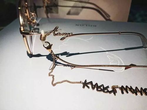 《剑星耳饰全眼镜系列,打造独特星刃风采》 《剑星耳饰全眼镜系列,打造独特星刃风采》