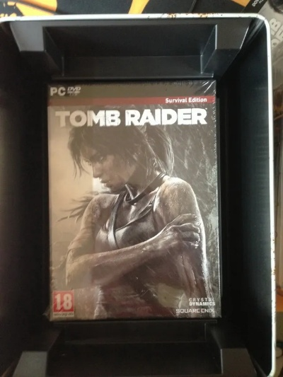 《古墓丽影9》幸存者版独家开箱:急救套件纪念手袋揭秘 《古墓丽影9》幸存者版独家开箱:急救套件纪念手袋揭秘