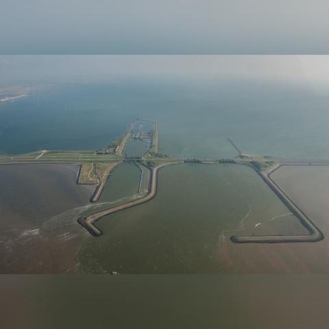 萝卜防线揭秘:炮塔攻略新视角 萝卜防线揭秘:炮塔攻略新视角