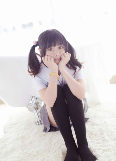 双马尾少女抱回家,单身玩家速来! 双马尾少女抱回家,单身玩家速来!