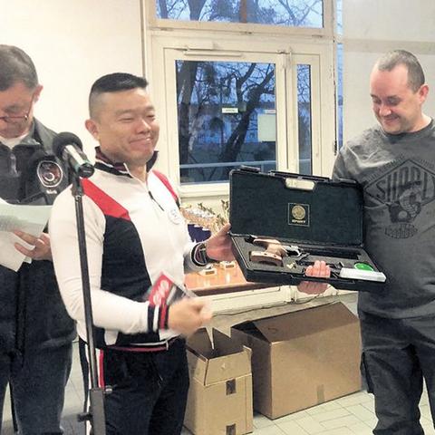 2024射击游戏人气巅峰,揭秘十大热门榜单揭晓 2024射击游戏人气巅峰,揭秘十大热门榜单揭晓