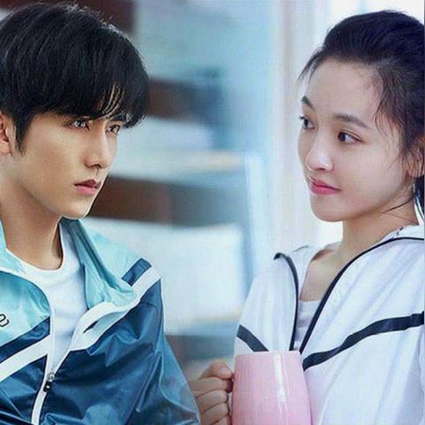 冰球游戏热榜揭晓:下载量飙升的爆款盘点 冰球游戏热榜揭晓:下载量飙升的爆款盘点