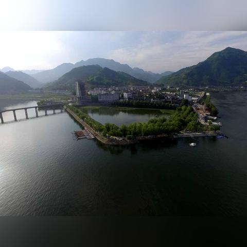 俯视游戏盘点:热门视角盛宴,探索新视角乐趣 俯视游戏盘点:热门视角盛宴,探索新视角乐趣