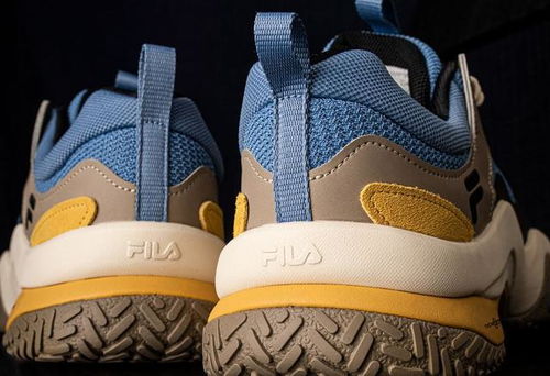 弹壳特攻队鞋款攻略:揭秘实战首选鞋型技巧 弹壳特攻队鞋款攻略:揭秘实战首选鞋型技巧