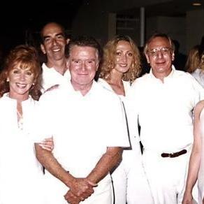 《尼尔：机械纪元》销量突破200万！全平台狂欢盛宴