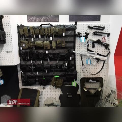 《使命召唤20》全插板装具升级护甲槽攻略:高效收集技巧揭秘 《使命召唤20》全插板装具升级护甲槽攻略:高效收集技巧揭秘